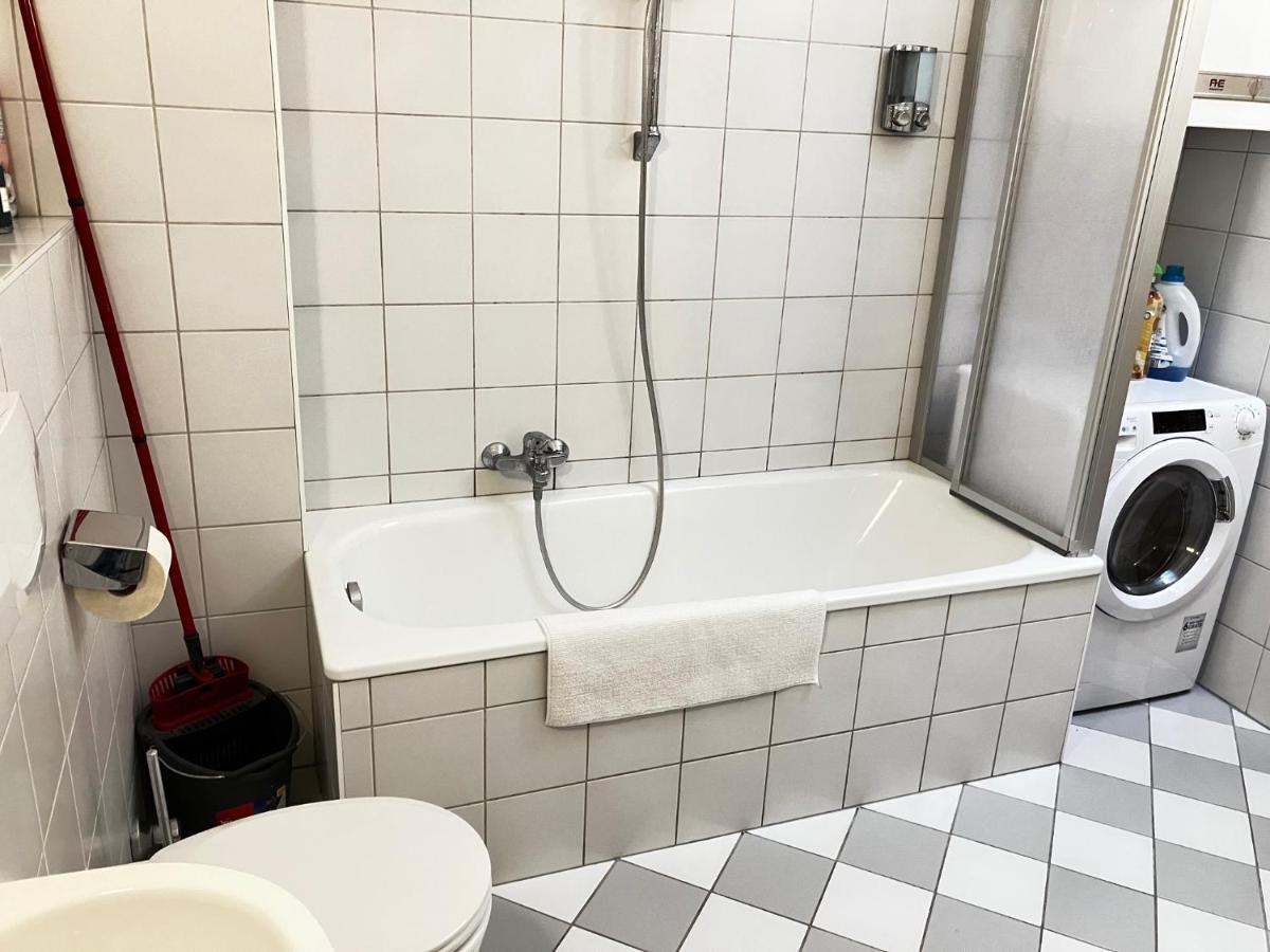 City Center Apartment Villach Eksteriør billede